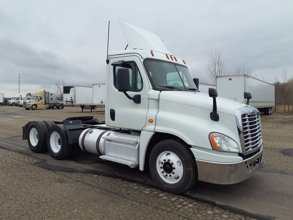 2019 Freightliner/Mercedes CASCADIA 125 813398