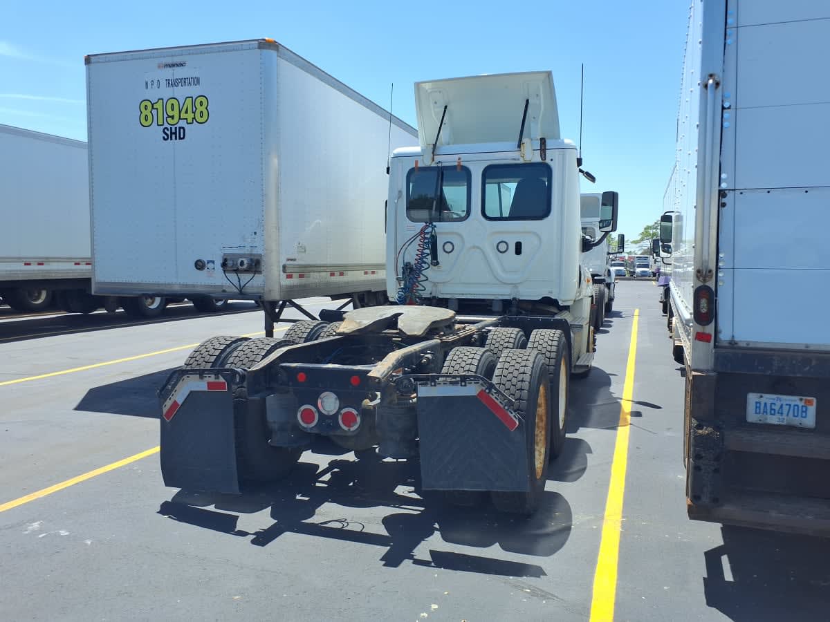 2019 Freightliner - image 6