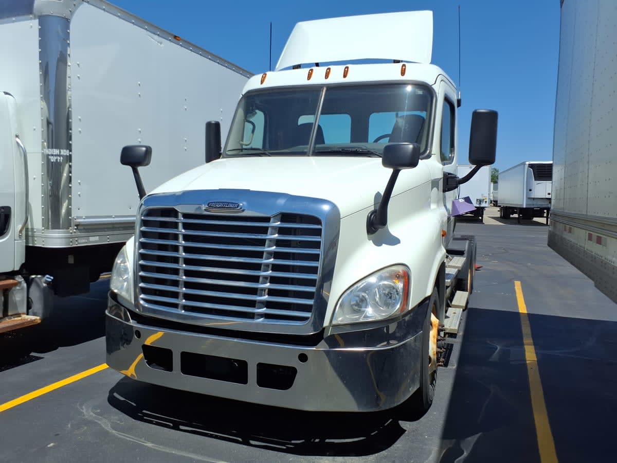 2019 Freightliner - image 3