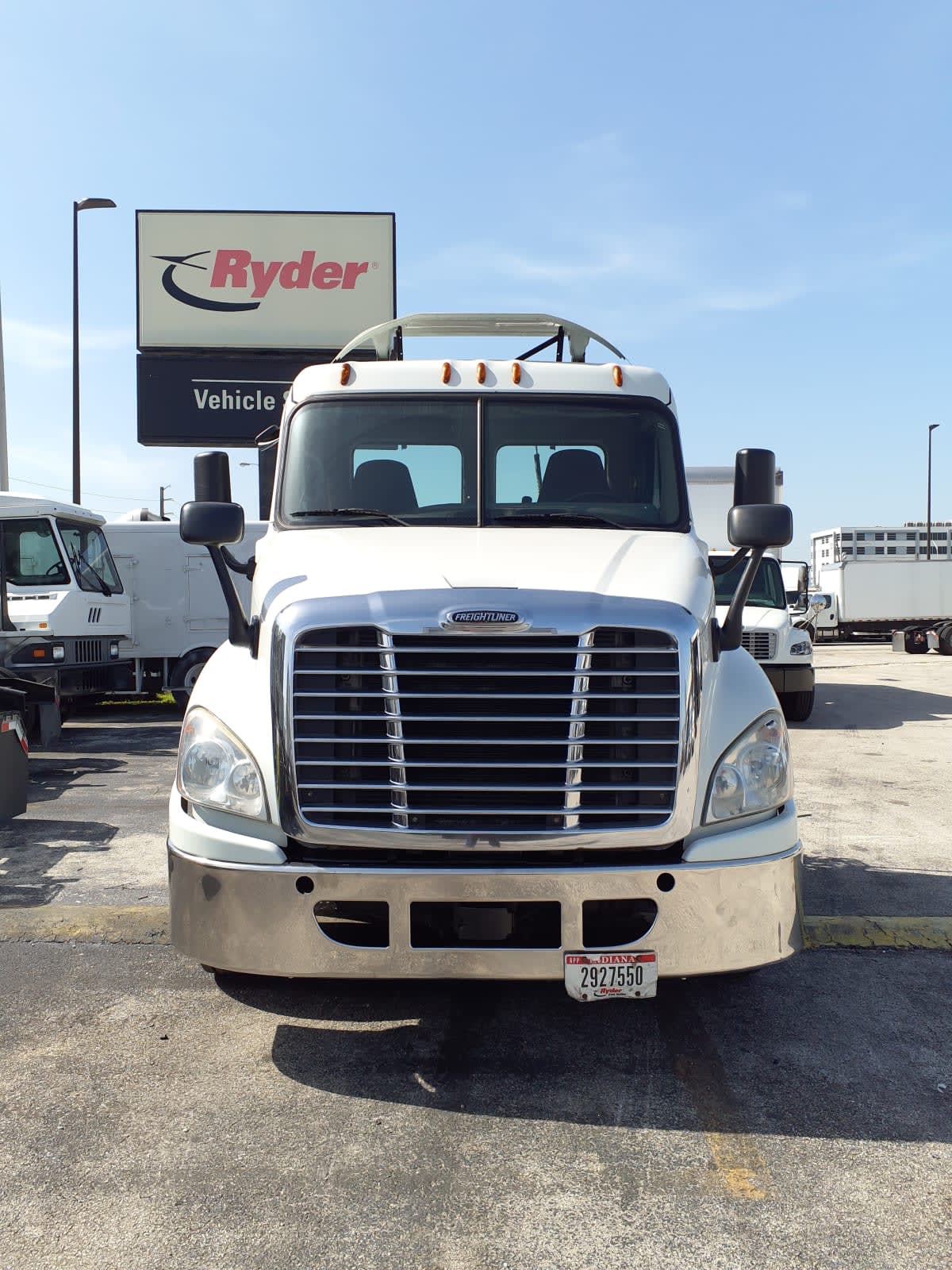 2019 Freightliner - image 2