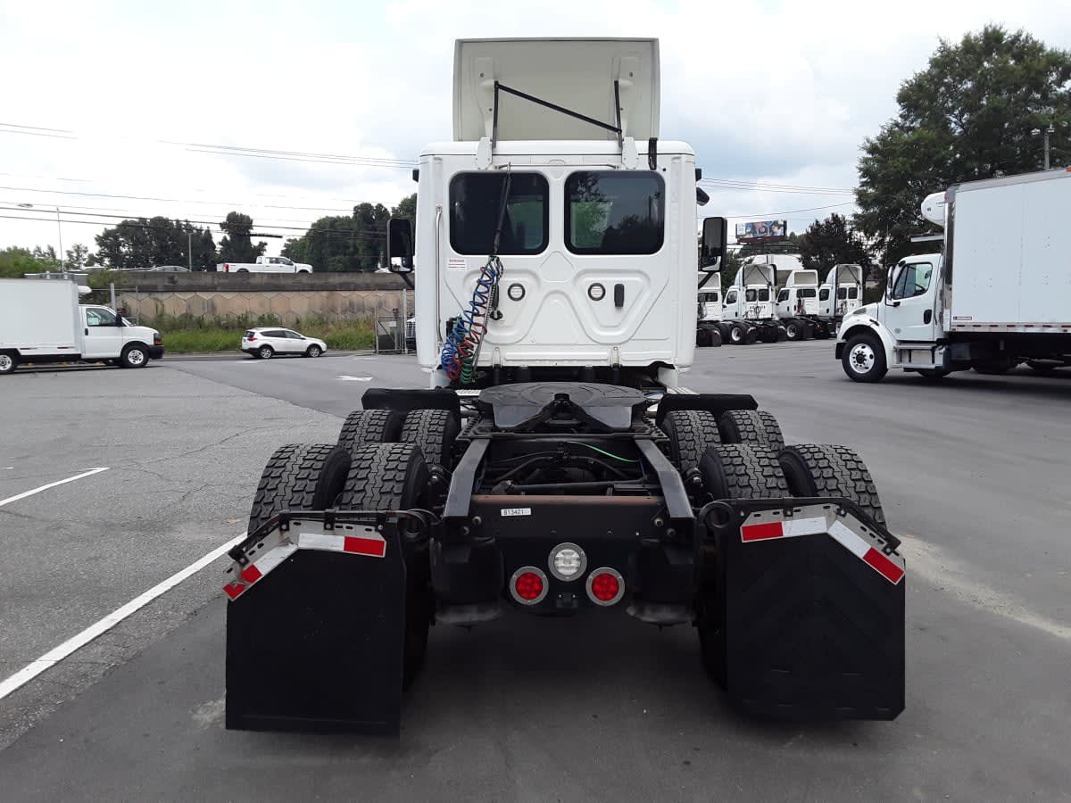 2019 Freightliner - image 6