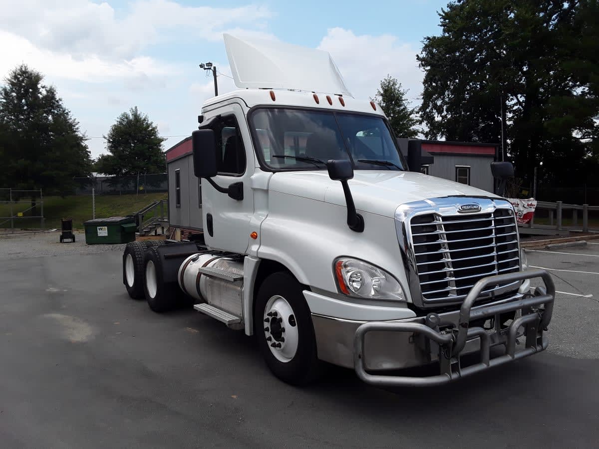2019 Freightliner - image 3