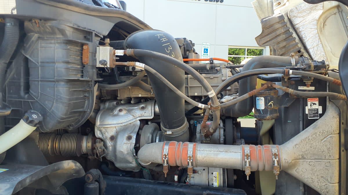 2019 Freightliner Cascadia in Bolingbrook, IL — photo 8