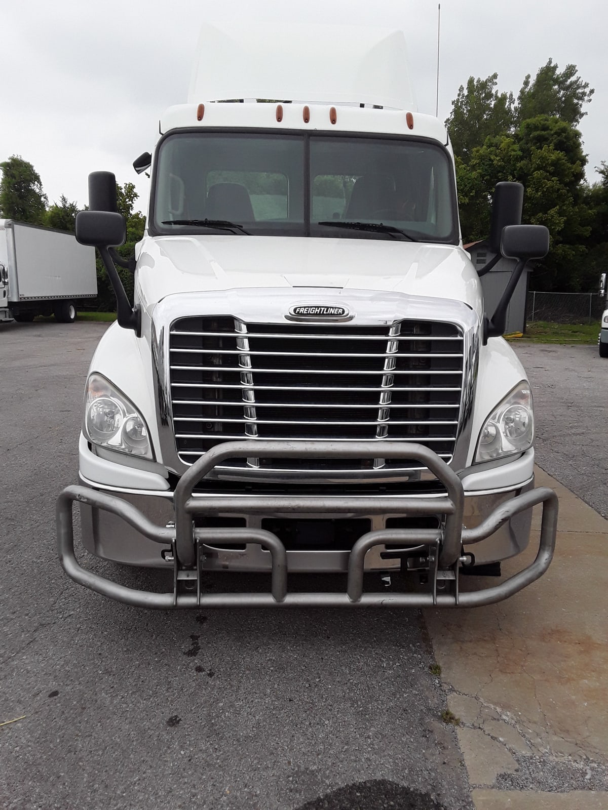 2019 Freightliner/Mercedes CASCADIA 125 813570