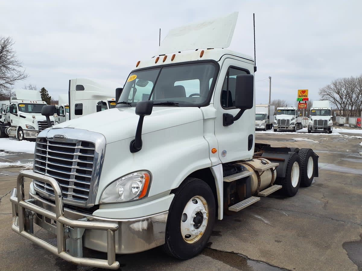 2019 Freightliner/Mercedes CASCADIA 125 813577