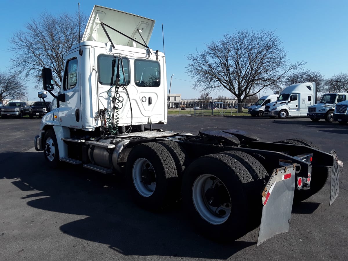 2019 Freightliner/Mercedes CASCADIA 125 813591