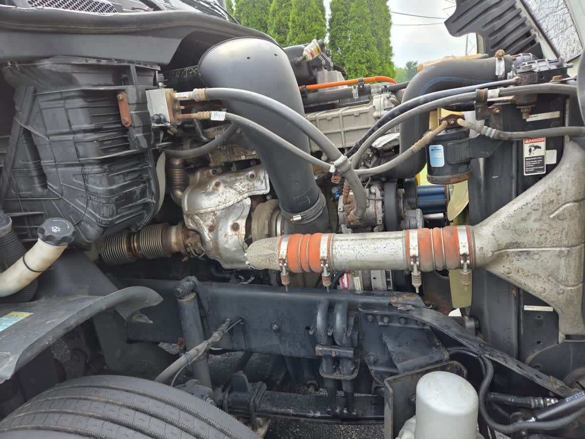 2019 Freightliner CASCADIA 125 813600