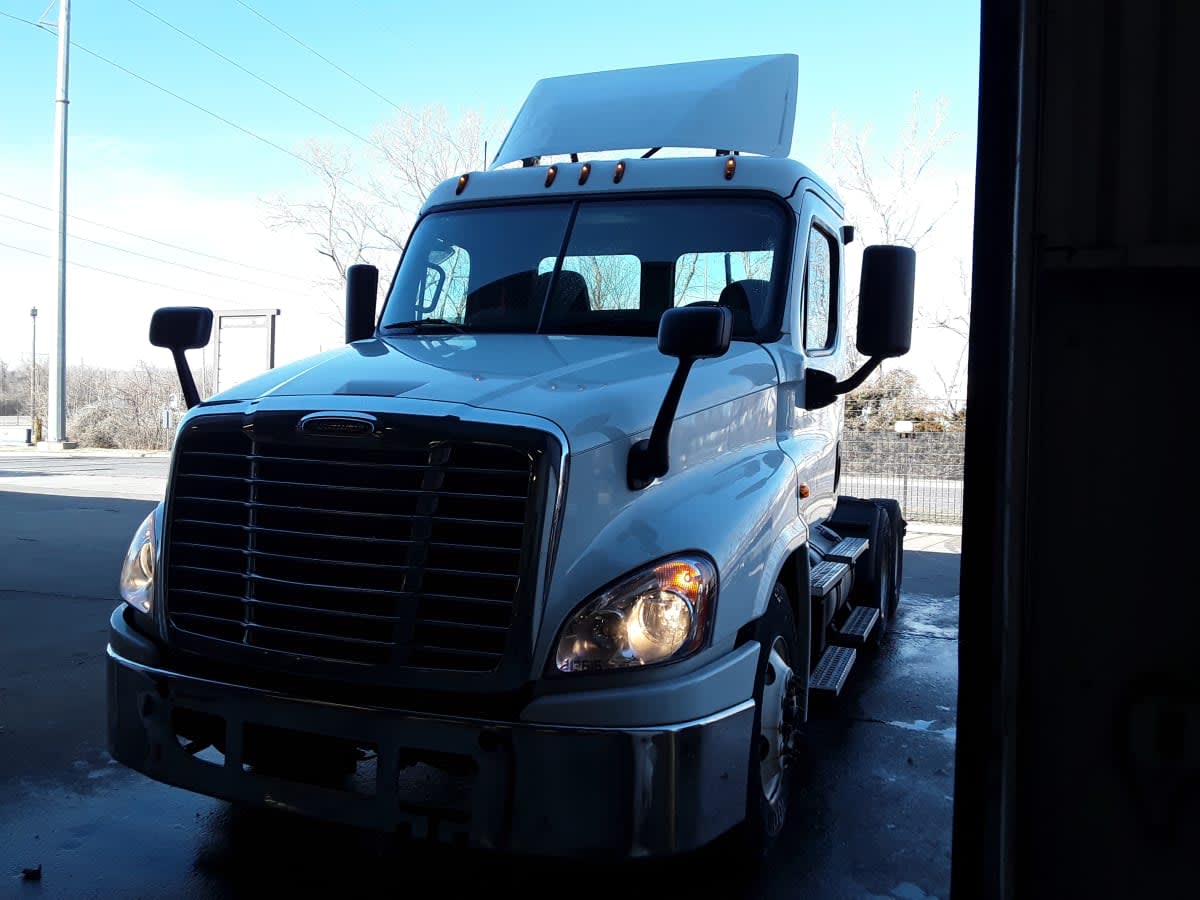 2019 FREIGHTLINER/MERCEDES CASCADIA 125 813616