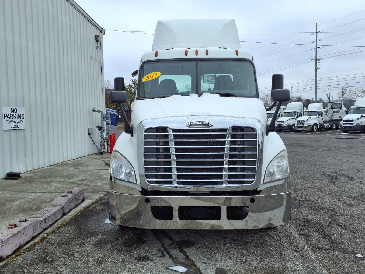 2019 Freightliner/Mercedes CASCADIA 125 813634
