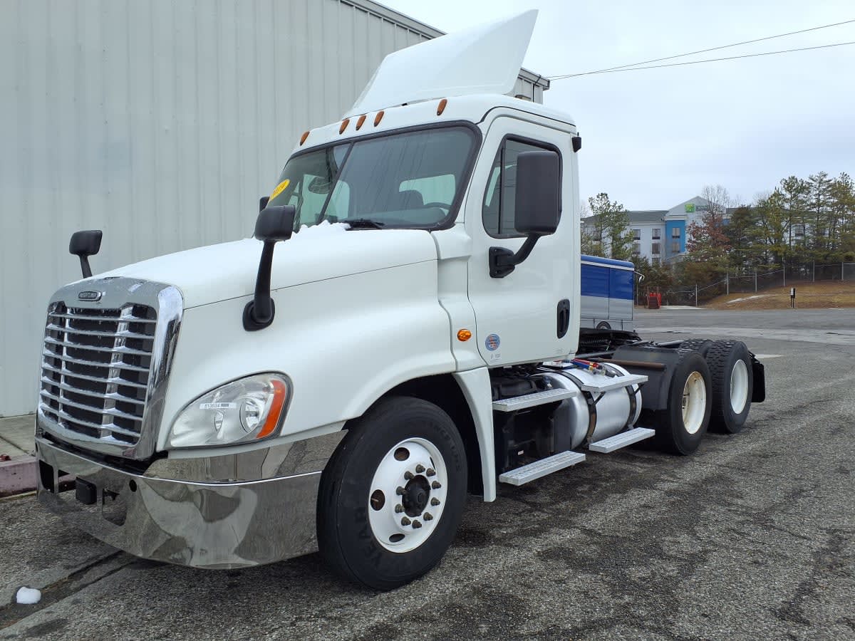 2019 Freightliner/Mercedes CASCADIA 125 813634 2019 Freightliner/Mercedes CASCADIA 125 813634