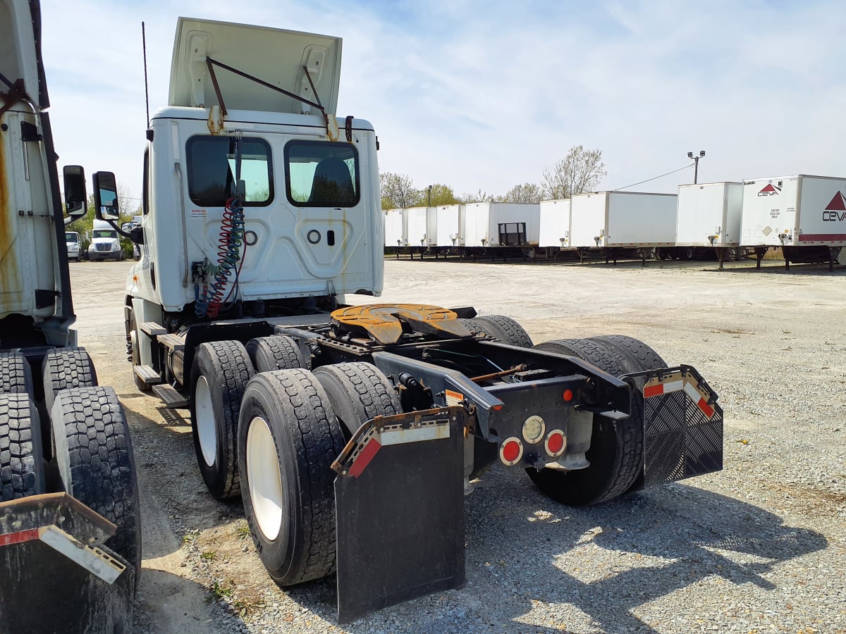 2019 Freightliner/Mercedes CASCADIA 125 813683