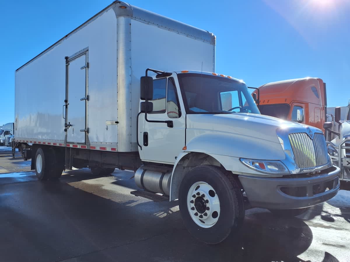 2019 Navistar International 4300 813749