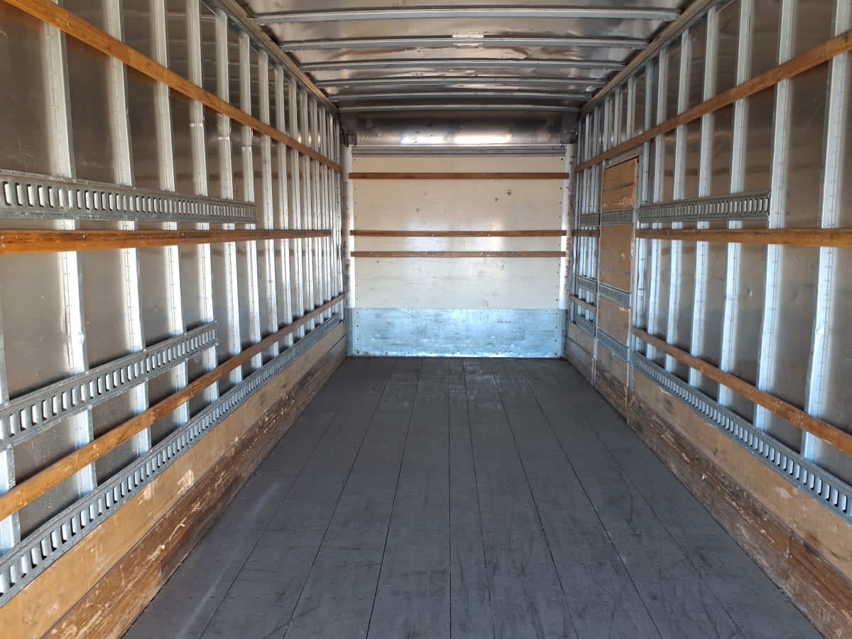 2019 Navistar International 4300 813749