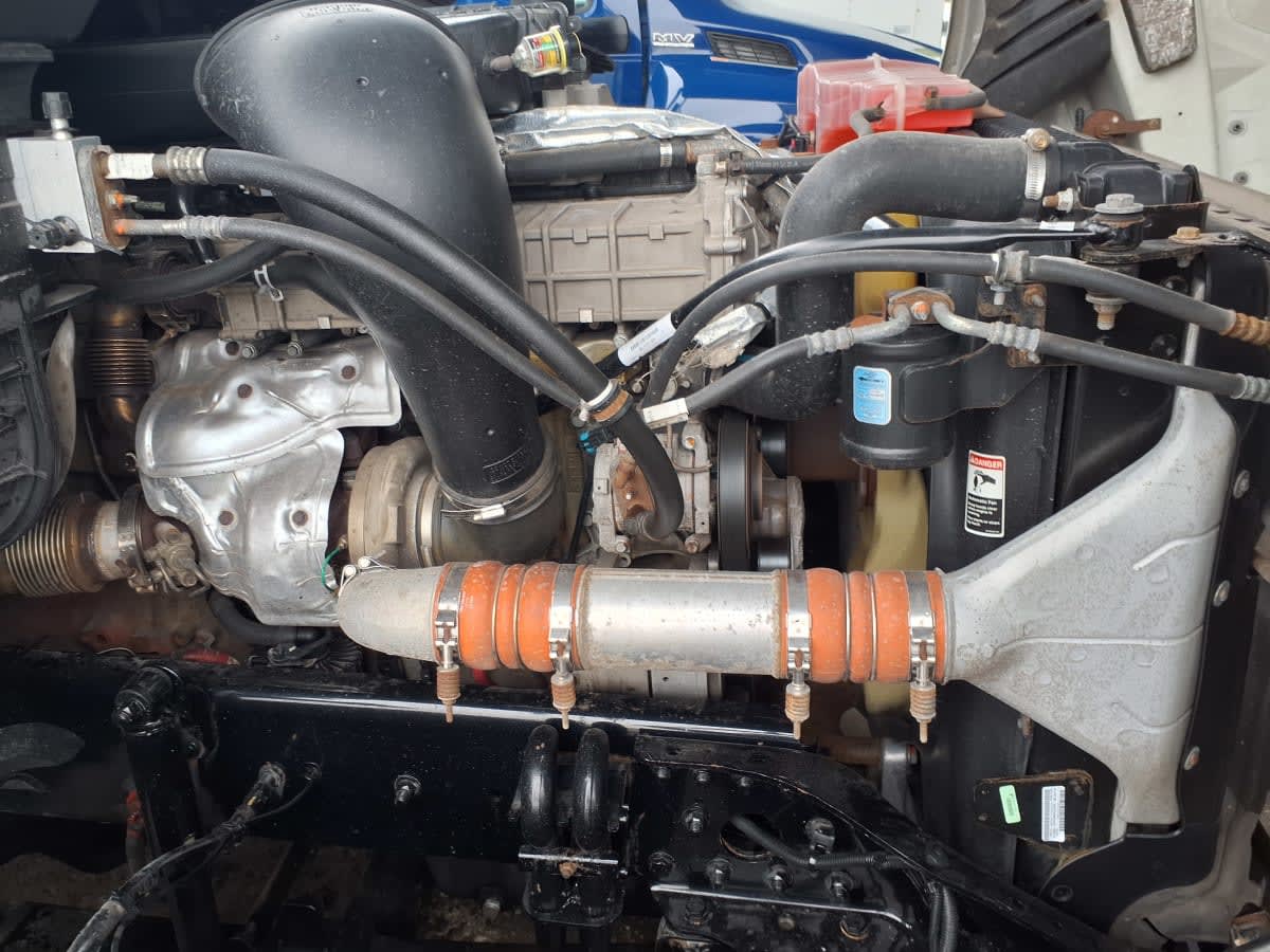 2019 Freightliner/Mercedes CASCADIA 125 813760