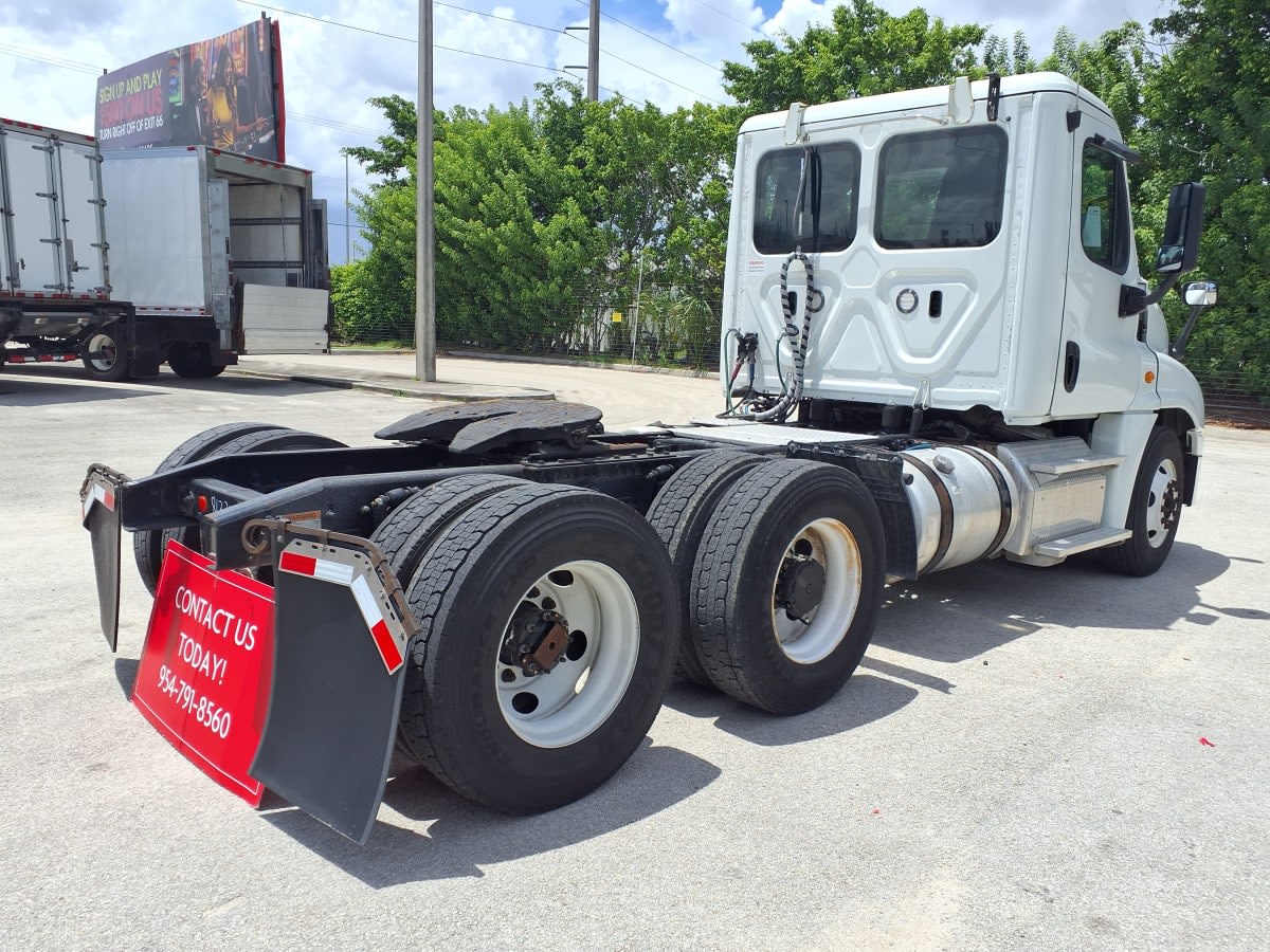 2019 Freightliner - image 4