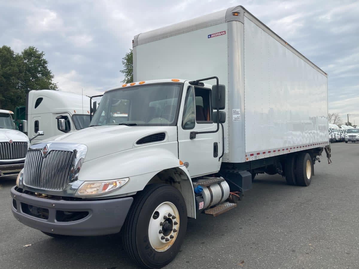2019 Navistar International 4300 813812