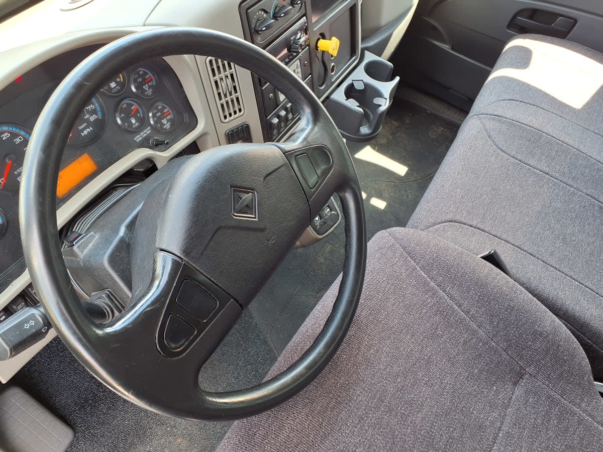 2019 Navistar International 4300 813814