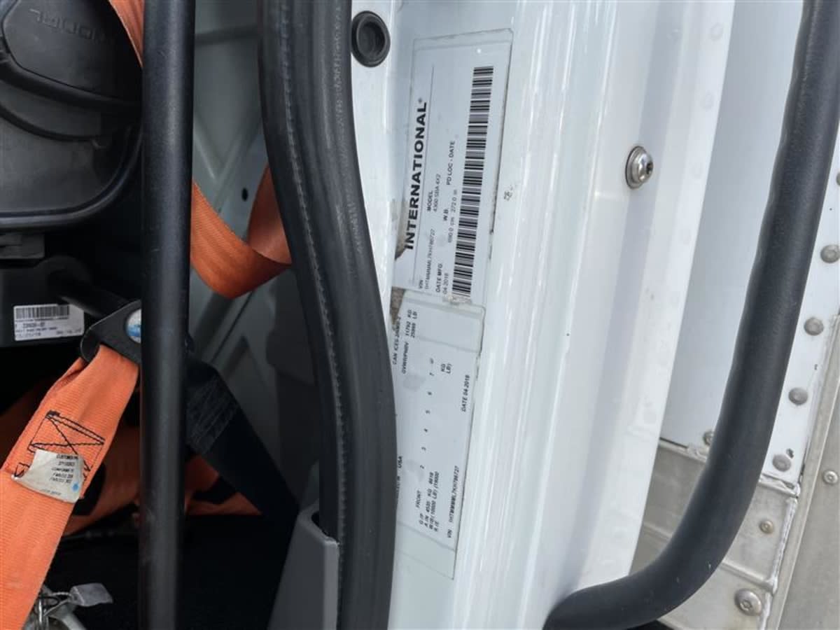 2019 Navistar International 4300 813815