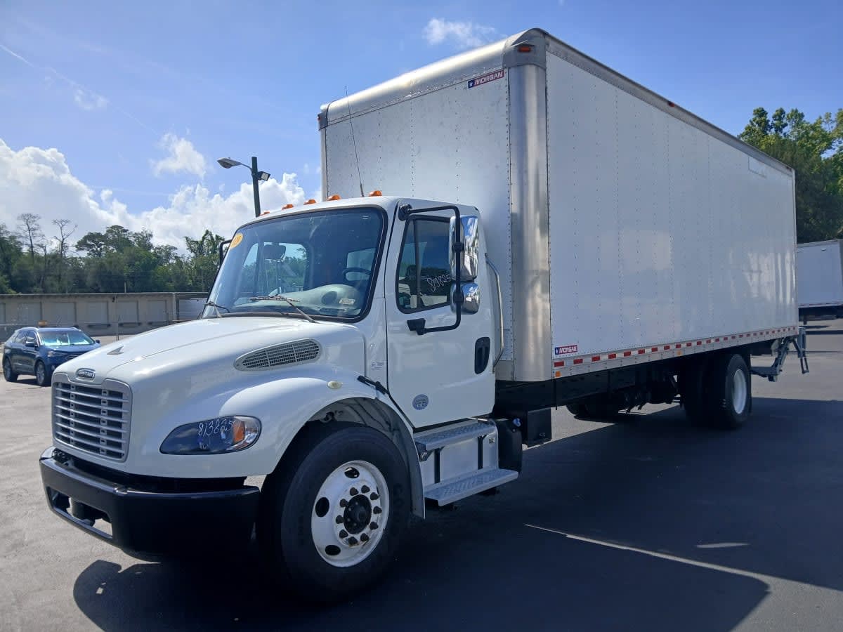 2019 Freightliner/Mercedes M2 106 813825