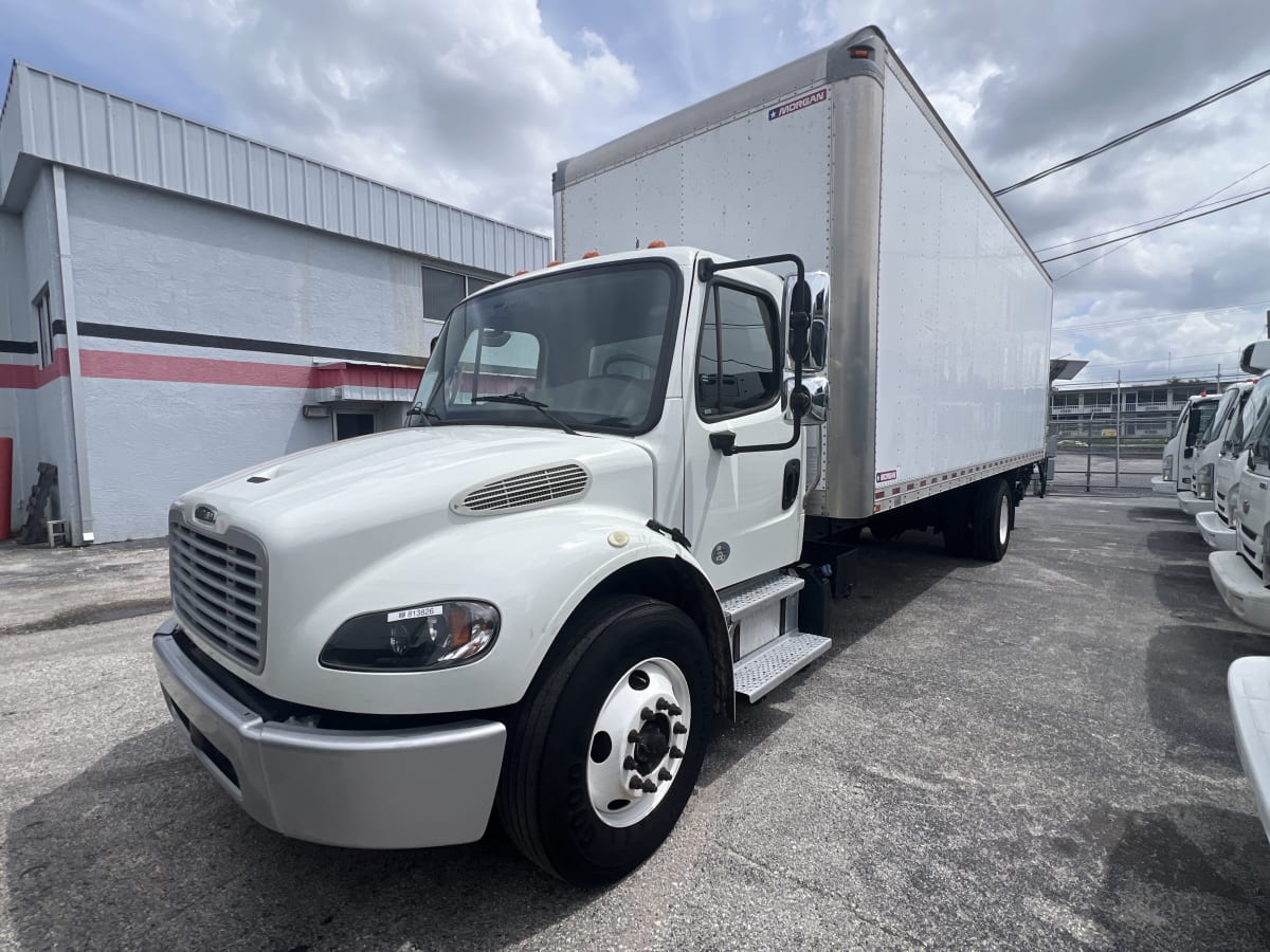 2019 Freightliner/Mercedes M2 106 813826