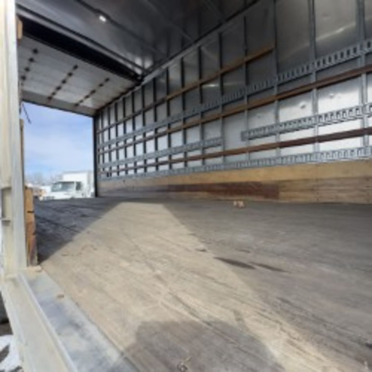 2019 Navistar International 4300 813861