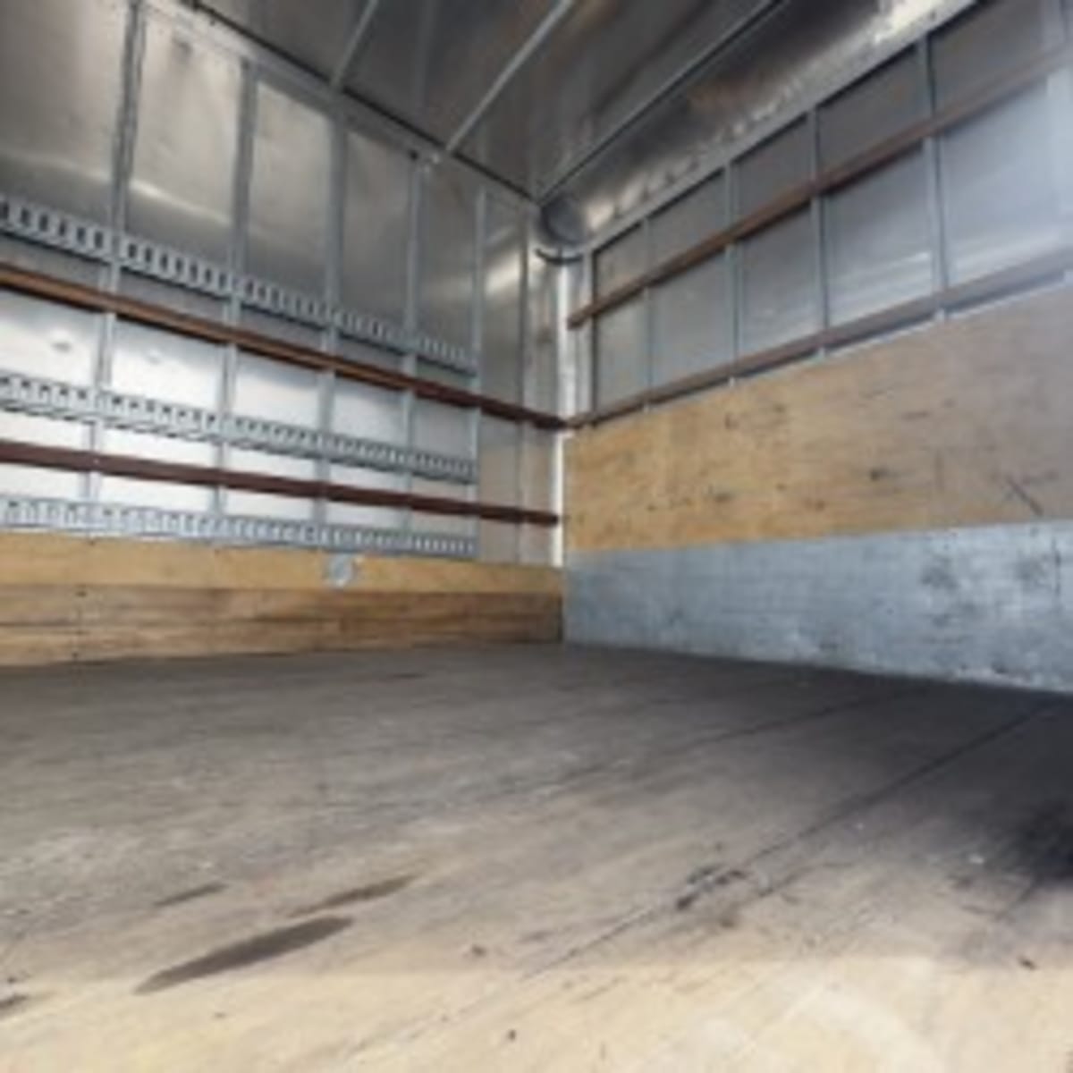 2019 Navistar International 4300 813861