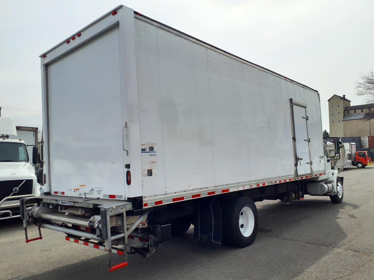 2019 Navistar International 4300 813880