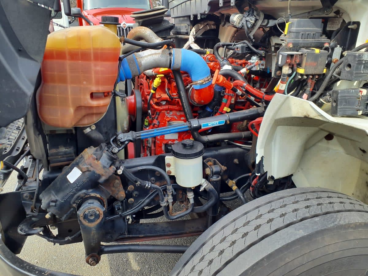 2019 Navistar International 4300 813880