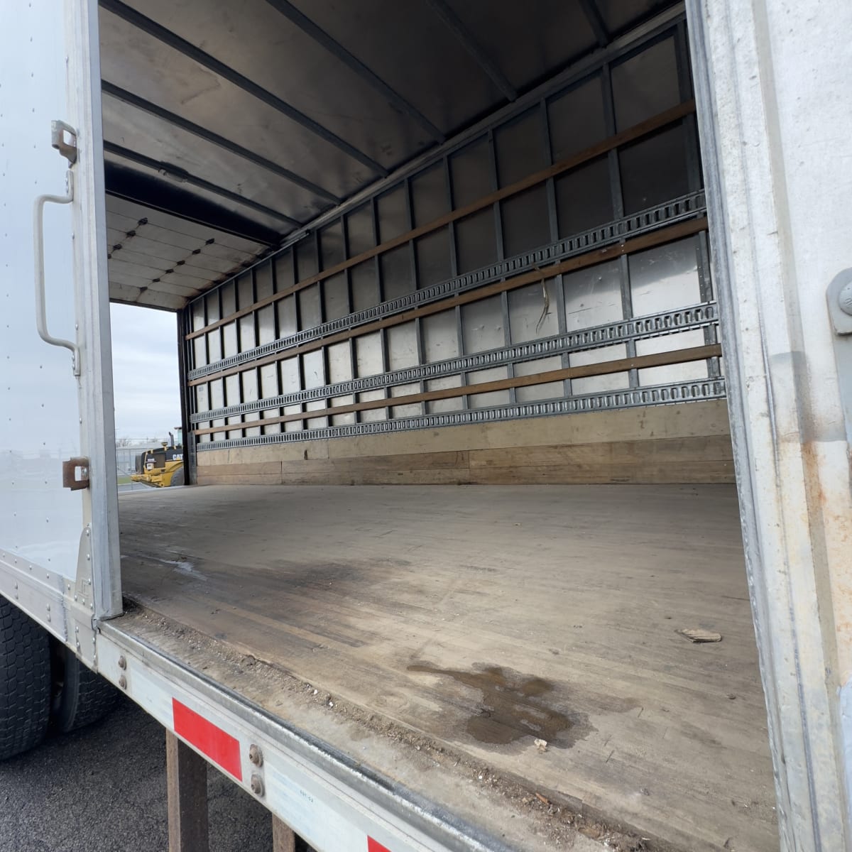 2019 Navistar International 4300 813905