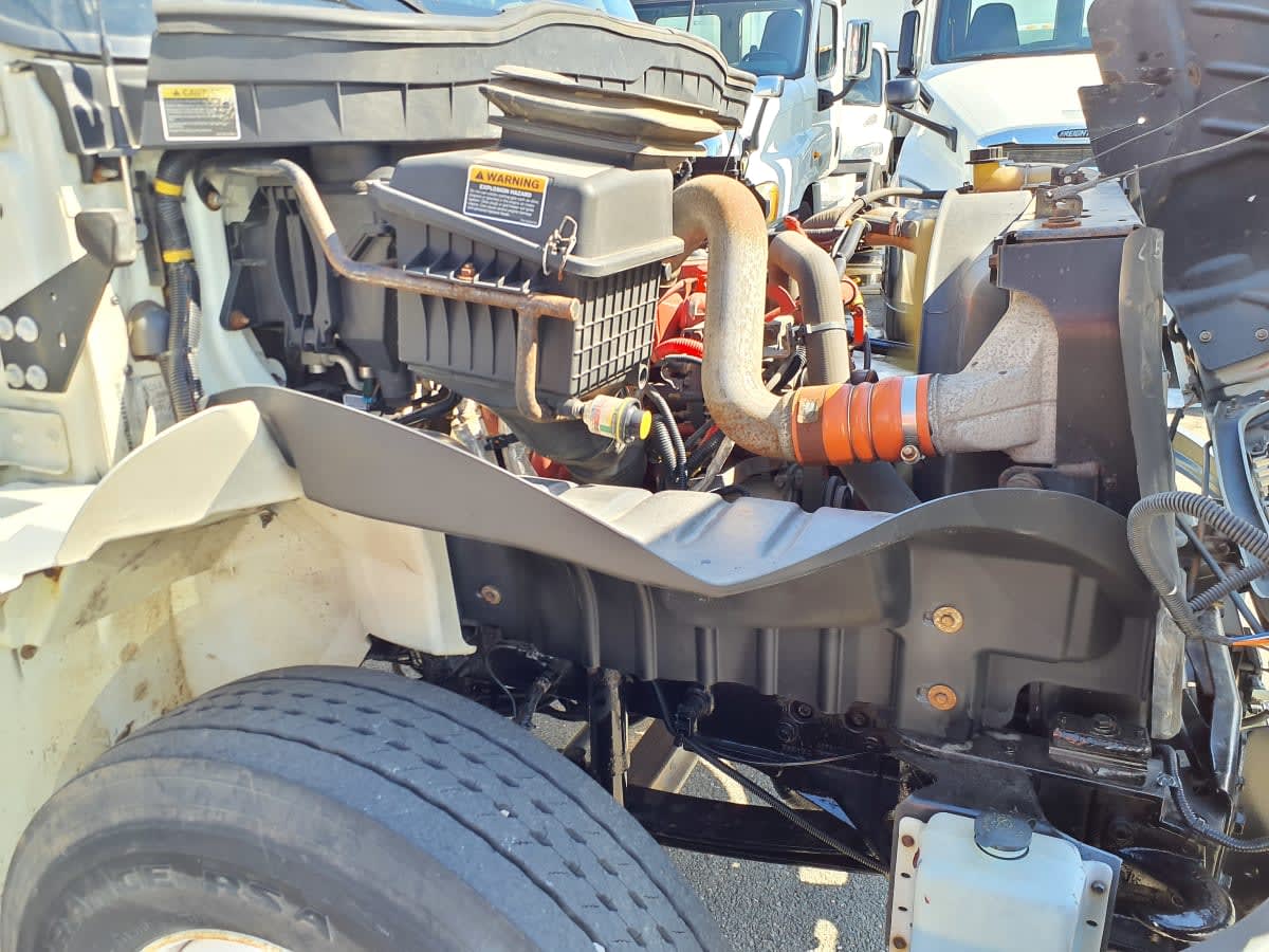 2019 Navistar International 4300 813908