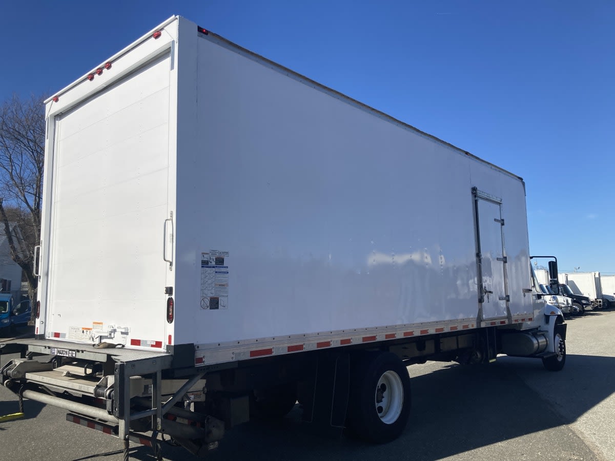 2019 Navistar International 4300 813909