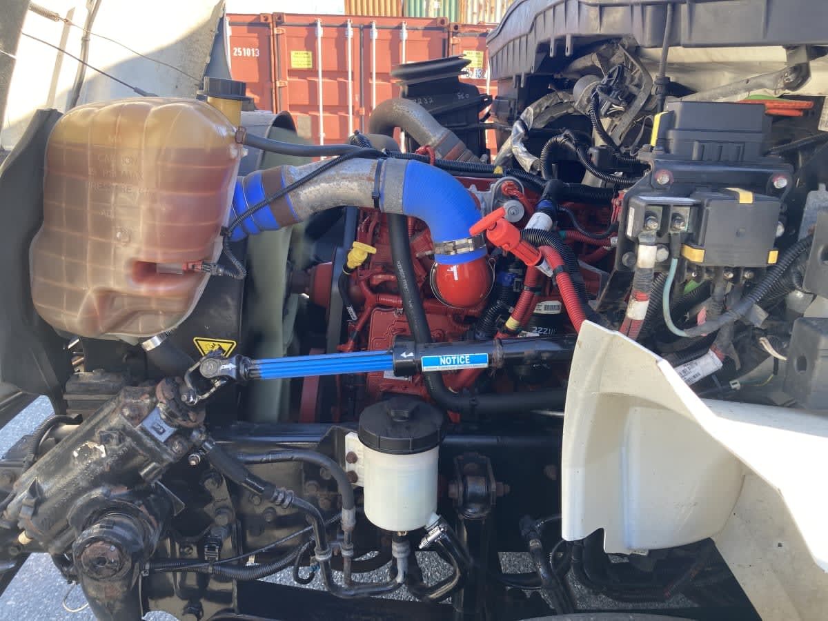 2019 Navistar International 4300 813909