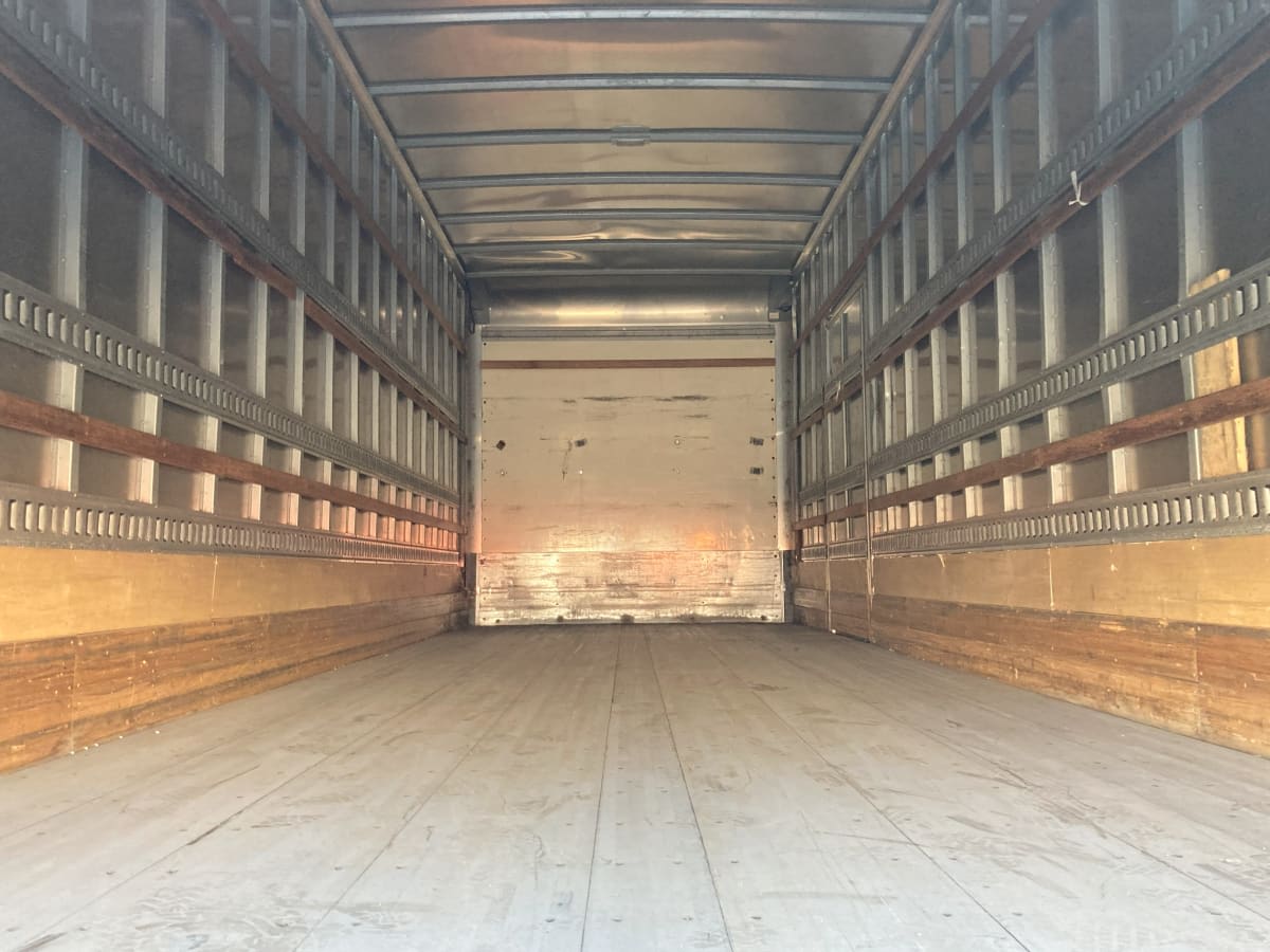 2019 Navistar International 4300 813922