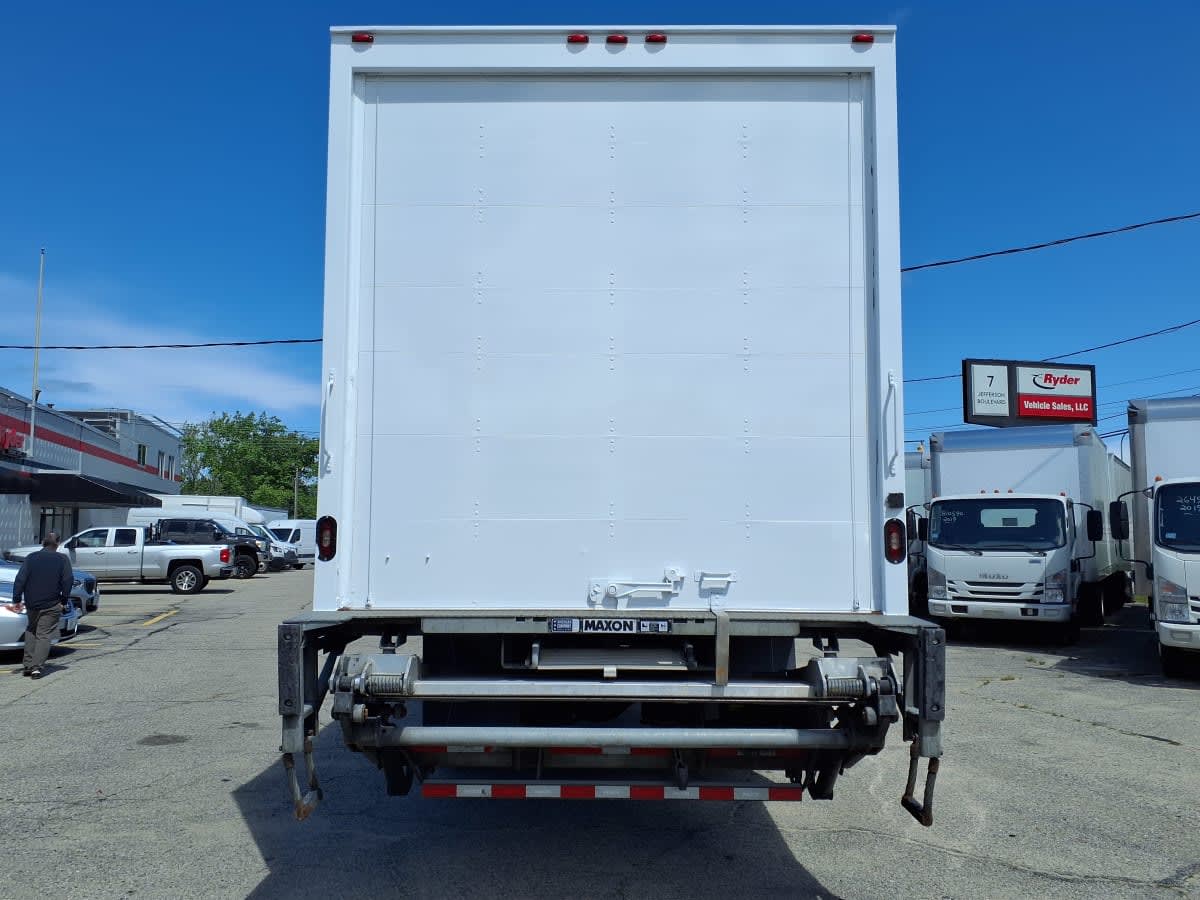 2019 Navistar International 4300 813931