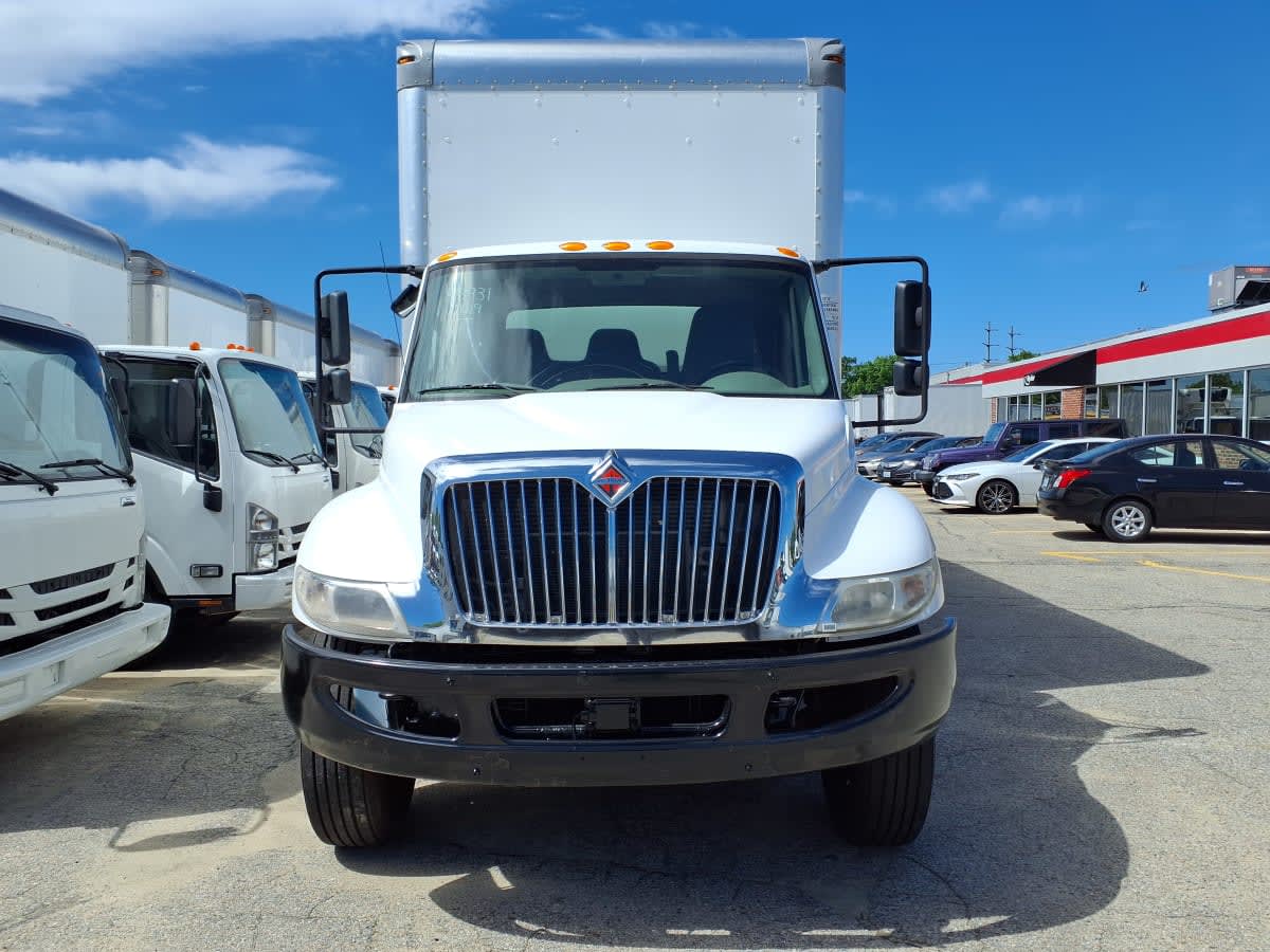 2019 Navistar International 4300 813931