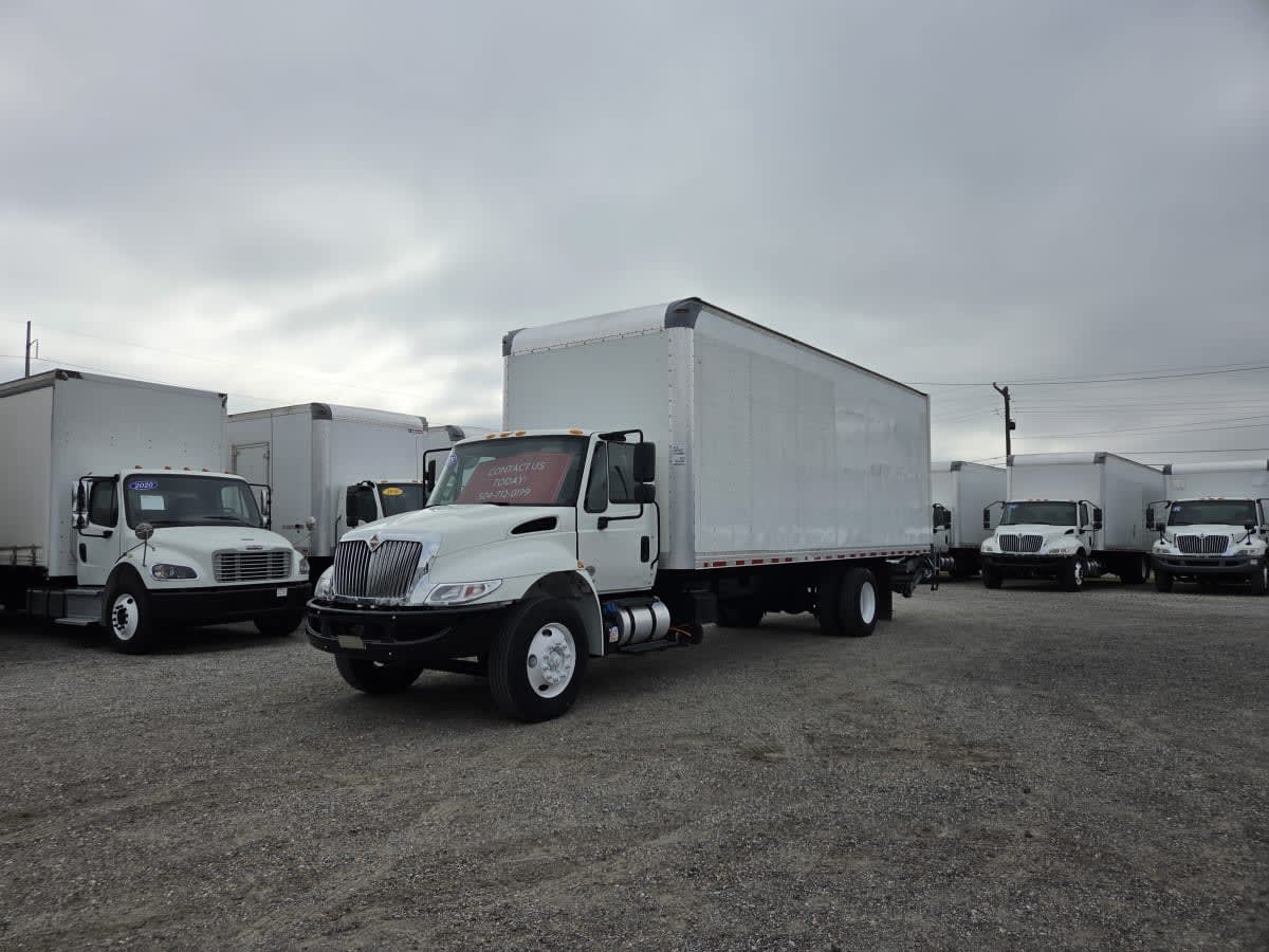 2019 Navistar International 4300 813933
