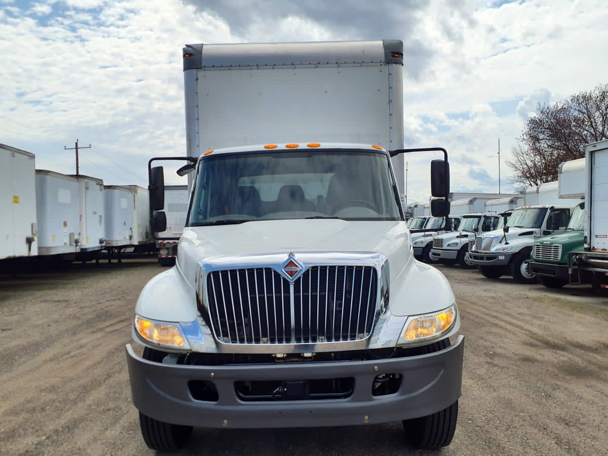 2019 Navistar International 4300 813938