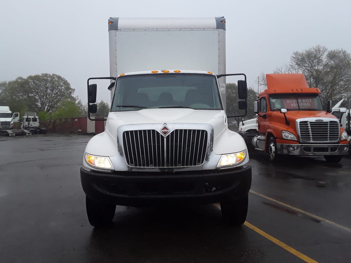 2019 Navistar International 4300 813941