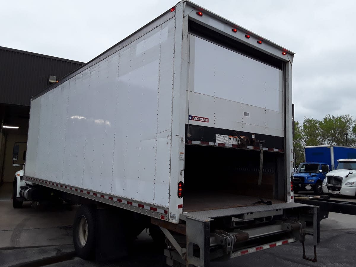 2019 Navistar International 4300 813963