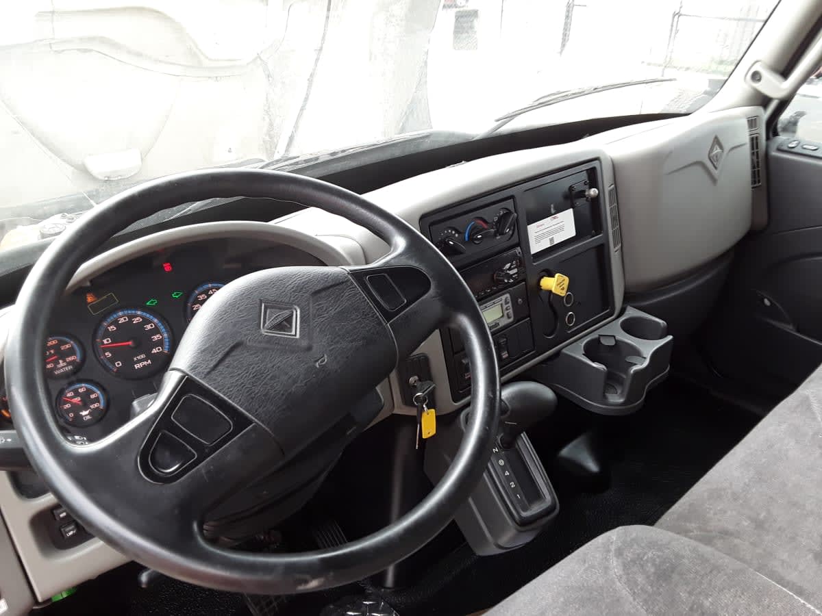 2019 Navistar International 4300 813992