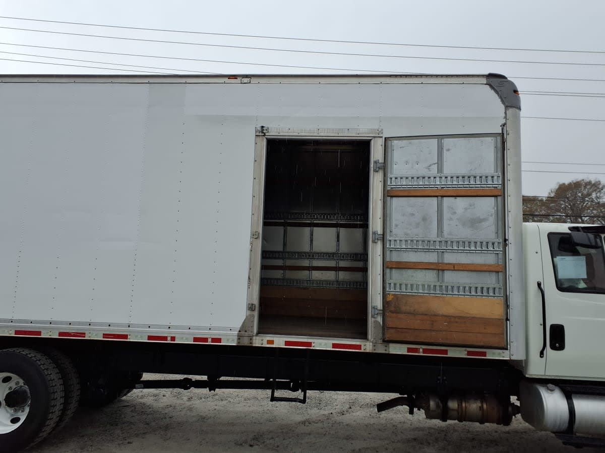 2019 Navistar International 4300 813996