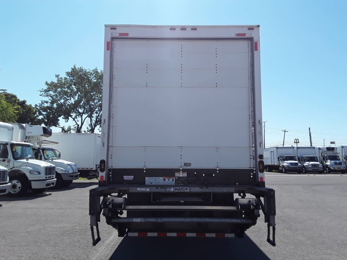 2019 Navistar International 4300 814011