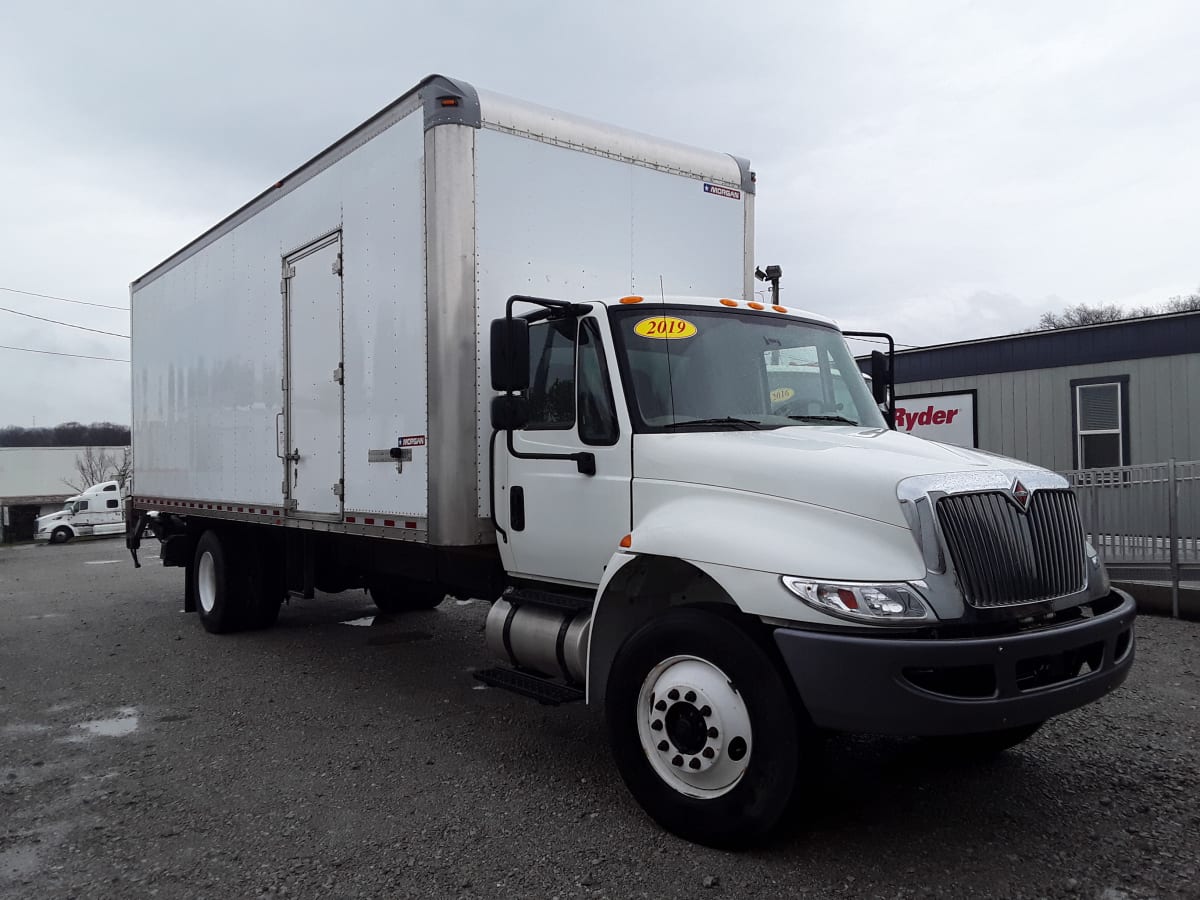 2019 Navistar International 4300 814016