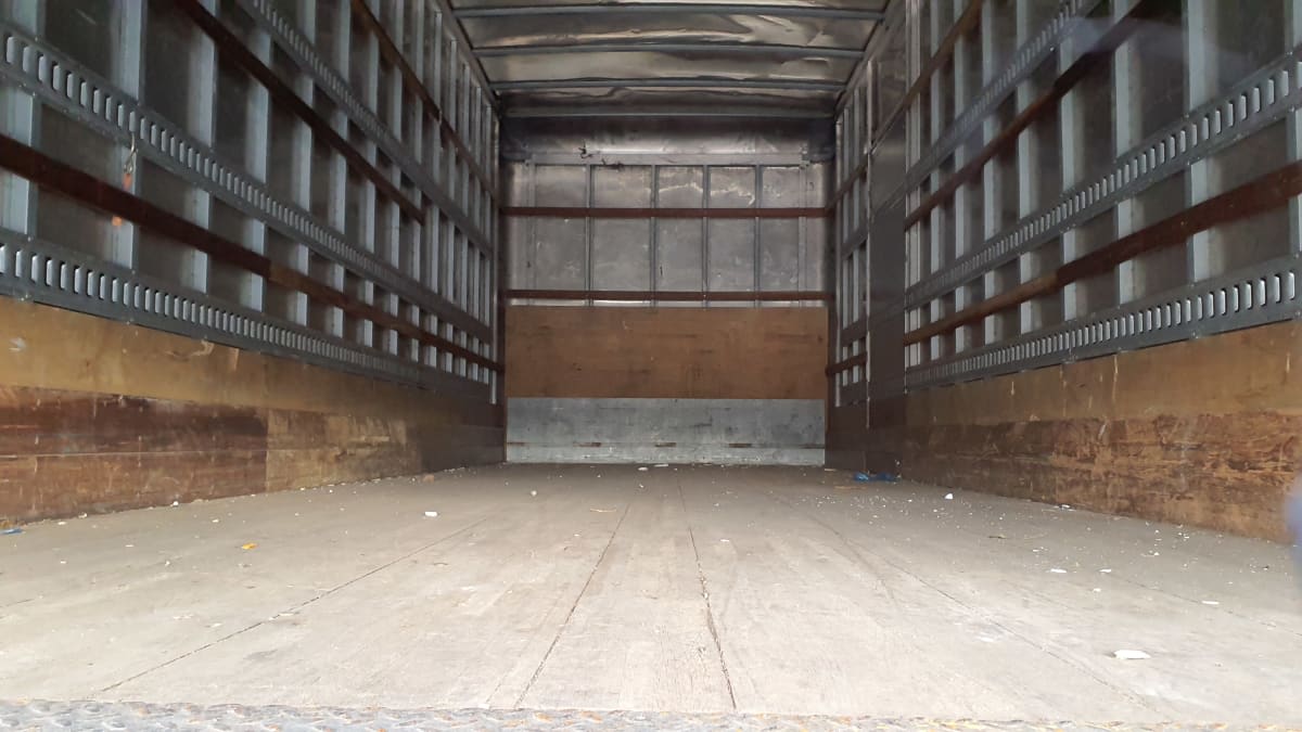 2019 Navistar International 4300 814017