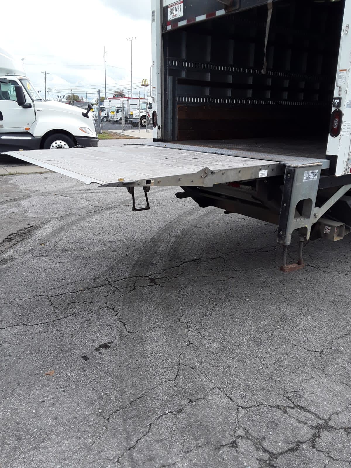 2019 Navistar International 4300 814018