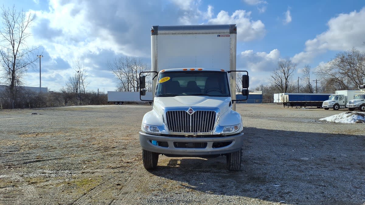 2019 Navistar International 4300 814072