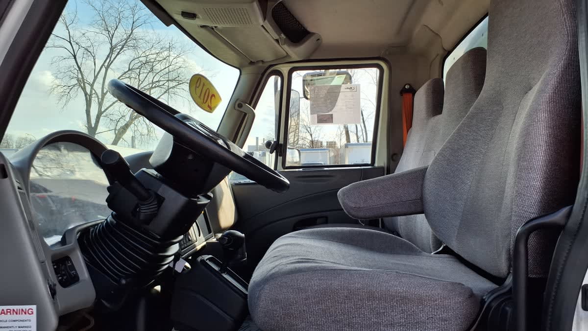 2019 Navistar International 4300 814072