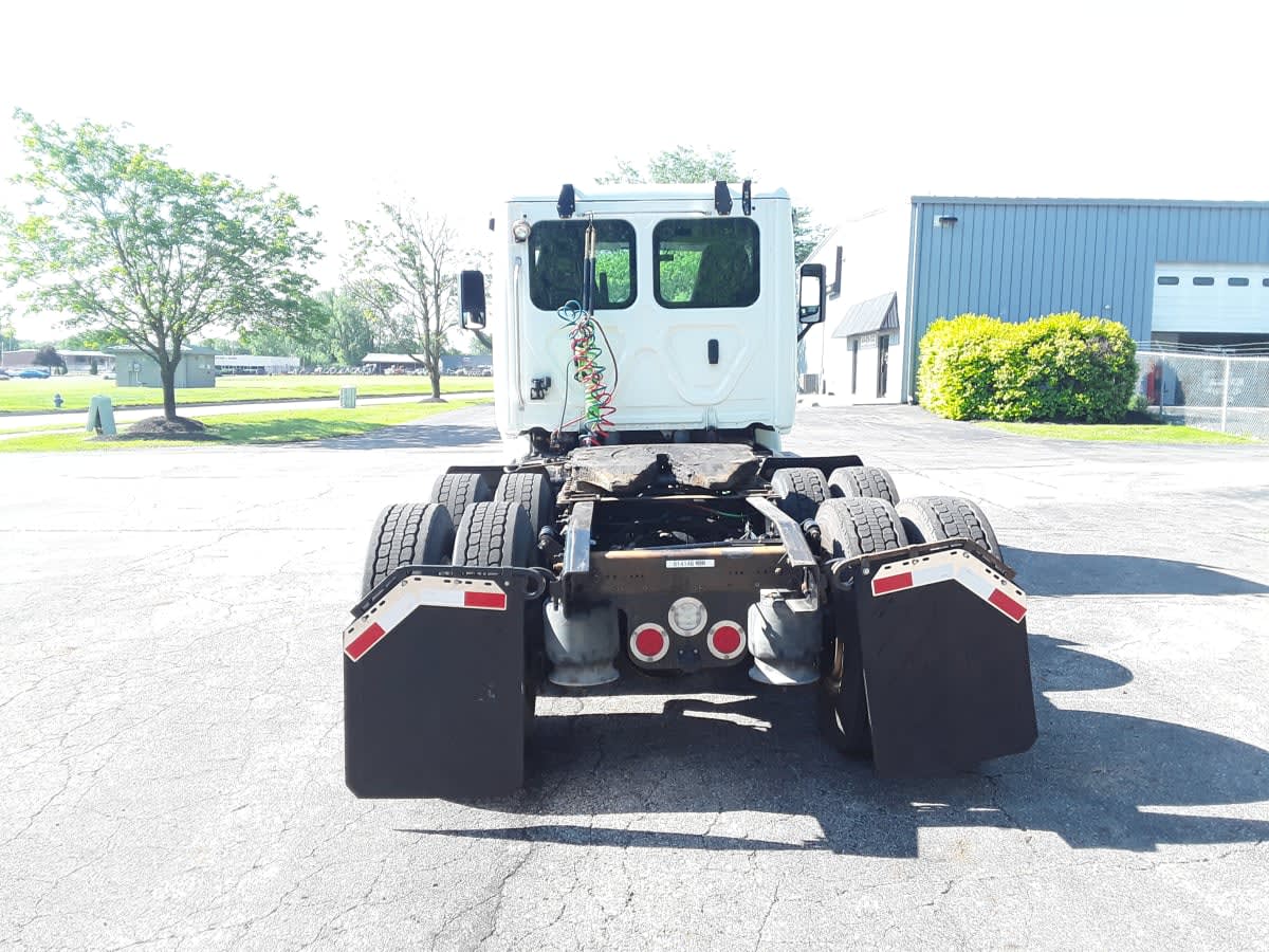 2019 Freightliner/Mercedes CASCADIA 113 814146