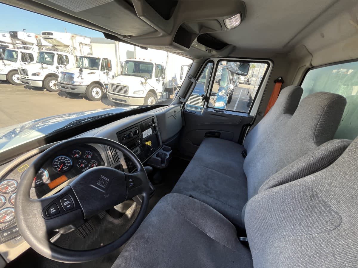 2019 Navistar International 4300 814152
