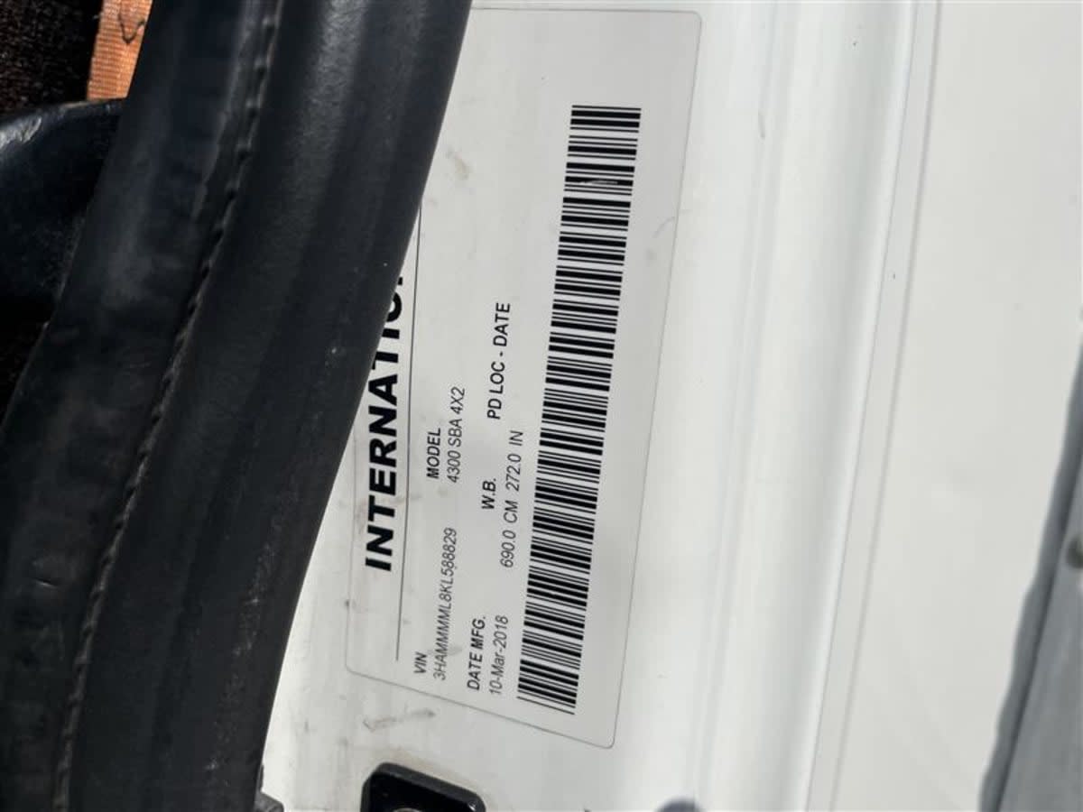 2019 Navistar International 4300 814157